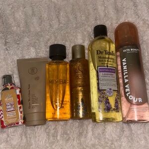 ❤️Assorted Bath and Body Mist, Lotion, & Body Oil Bundle❤️